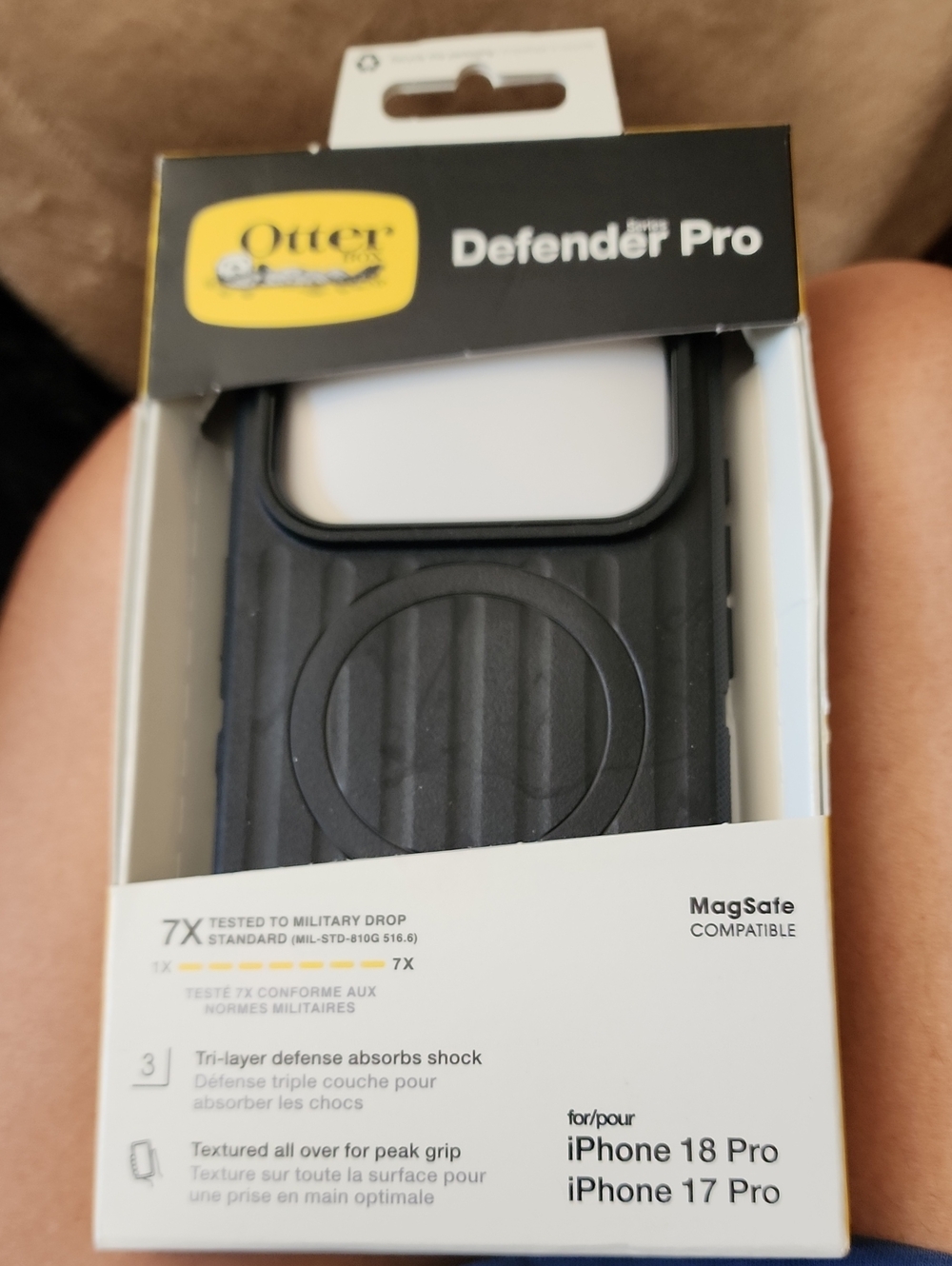 OtterBox Defender Pro MagSafe Case for iPhone 18 Pro / 17 Pro - Black